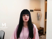 《精品国产》PsychopornTW之青涩学妹的上位骑乘术